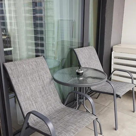 1br Luxury With Sea View And Parking Space شقة *